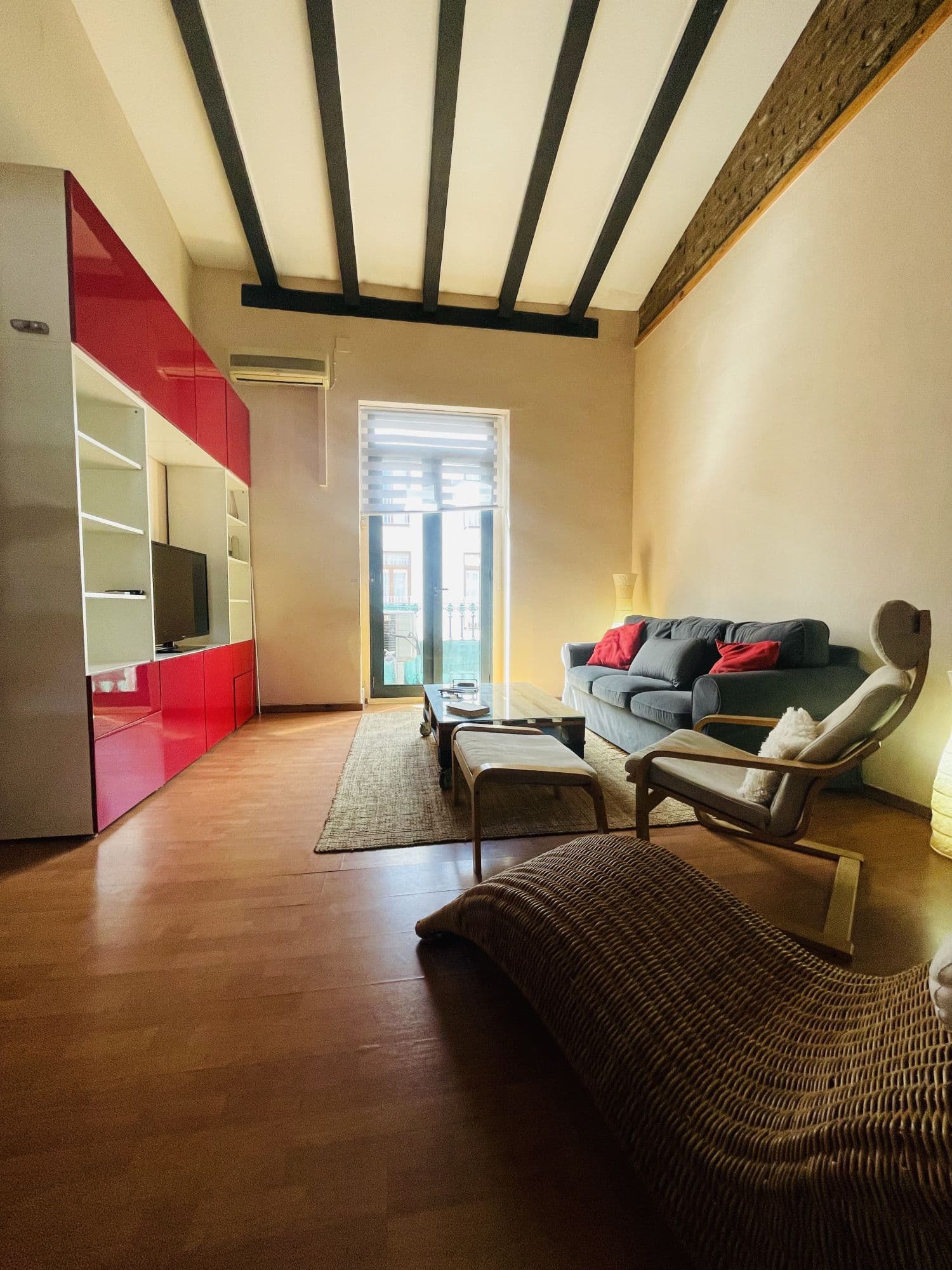 Cadiz - Duplex apartment for expats in Valencia