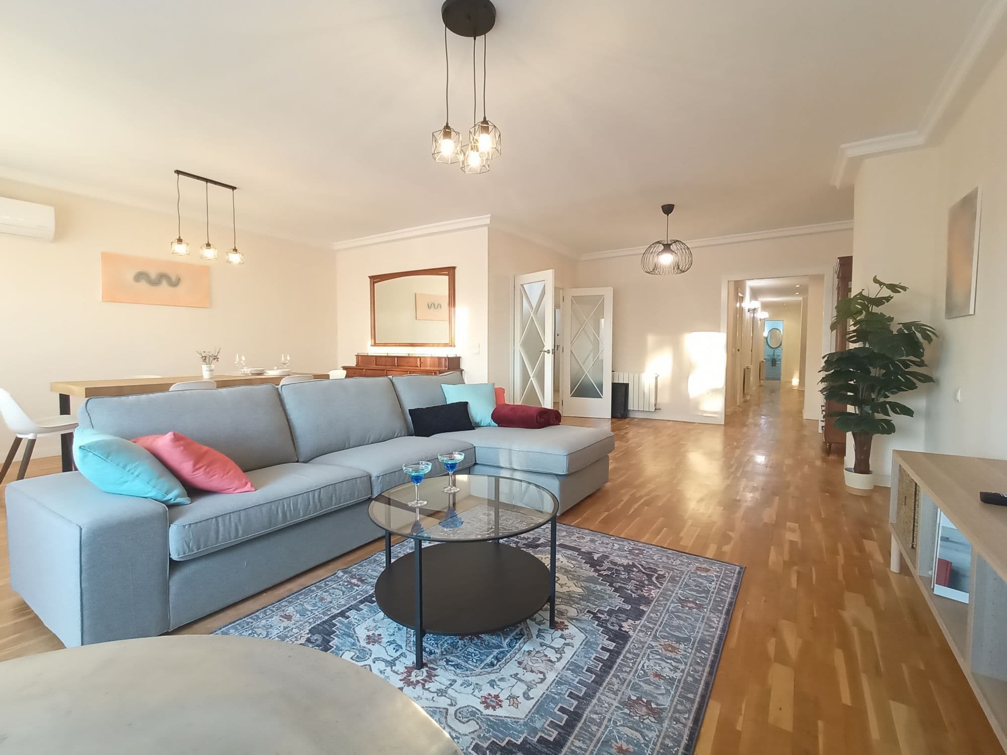Filipinas – Beautiful apartment for expats in Valencia