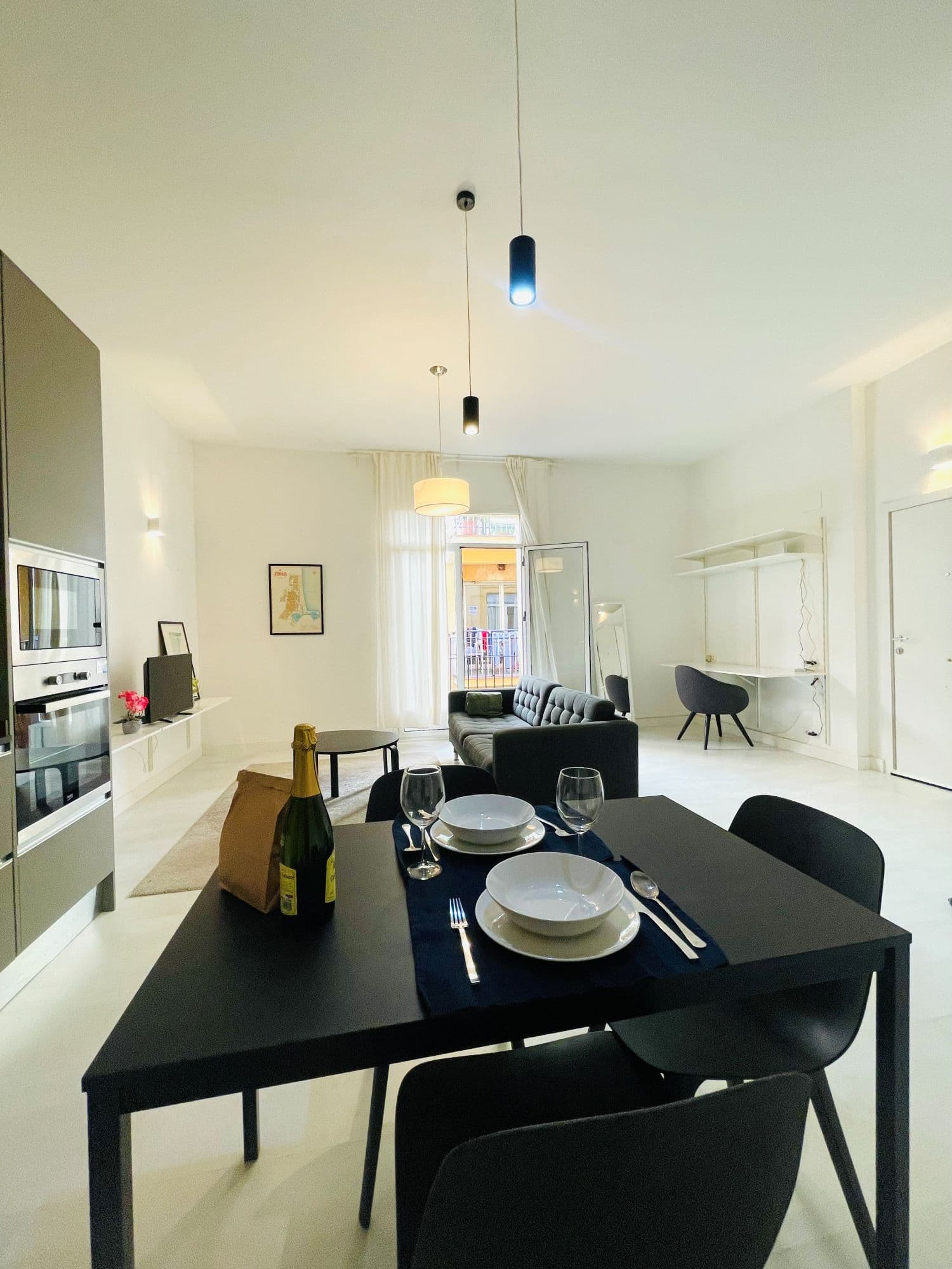 Tossal 2 - Central short term apartment Valencia