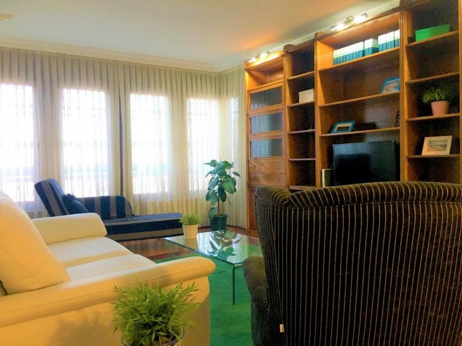 Portugalete - Furnished expat flat near Bilbao