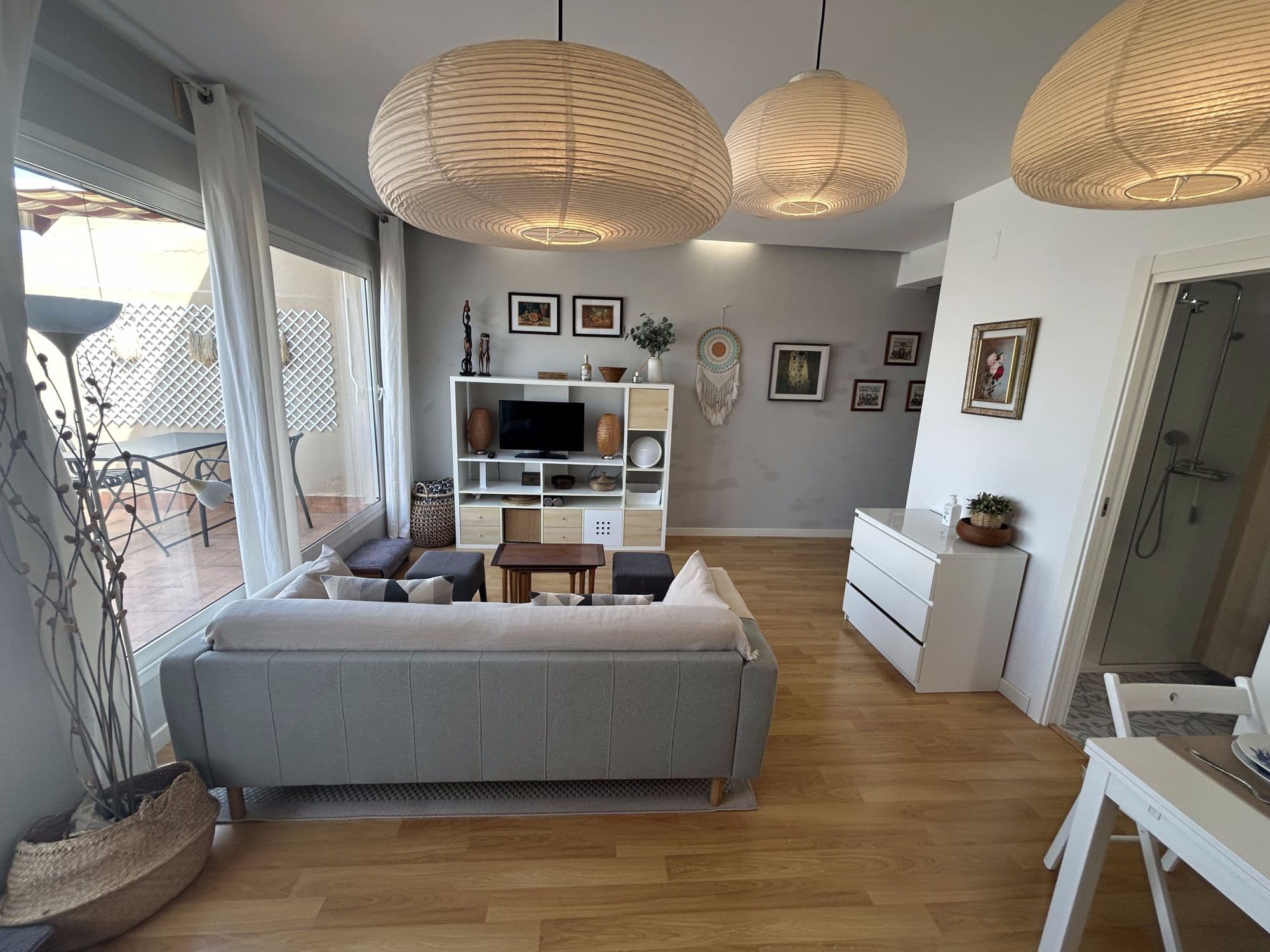 Senyera - Expat loft in Valencia with terrace