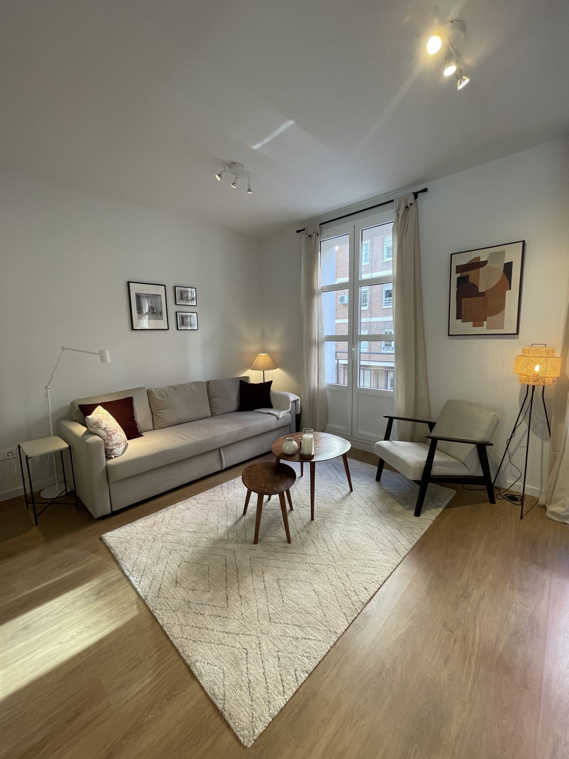 Martínez Aloy 7 - Apartment for rent in Valencia