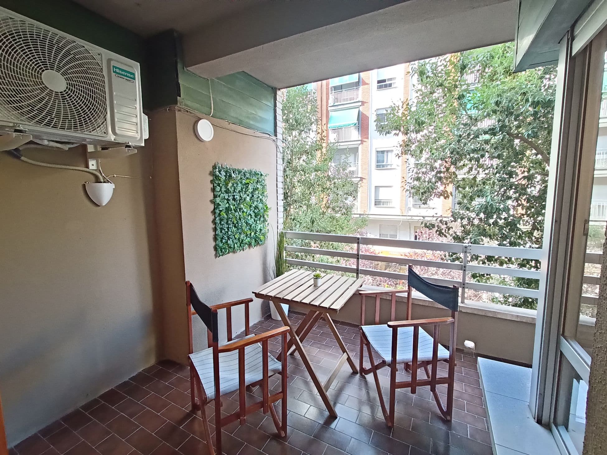 Pertegas - Apartment for rent in Valencia