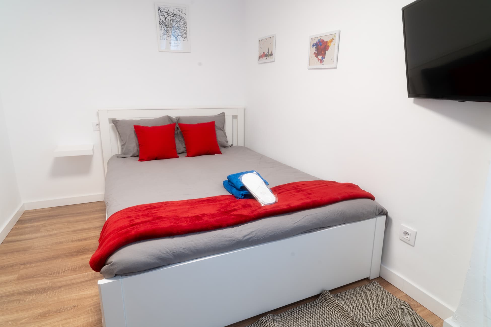 C.Bilbao bedroom - Coliving Valencia by Globexs (building Poeta)