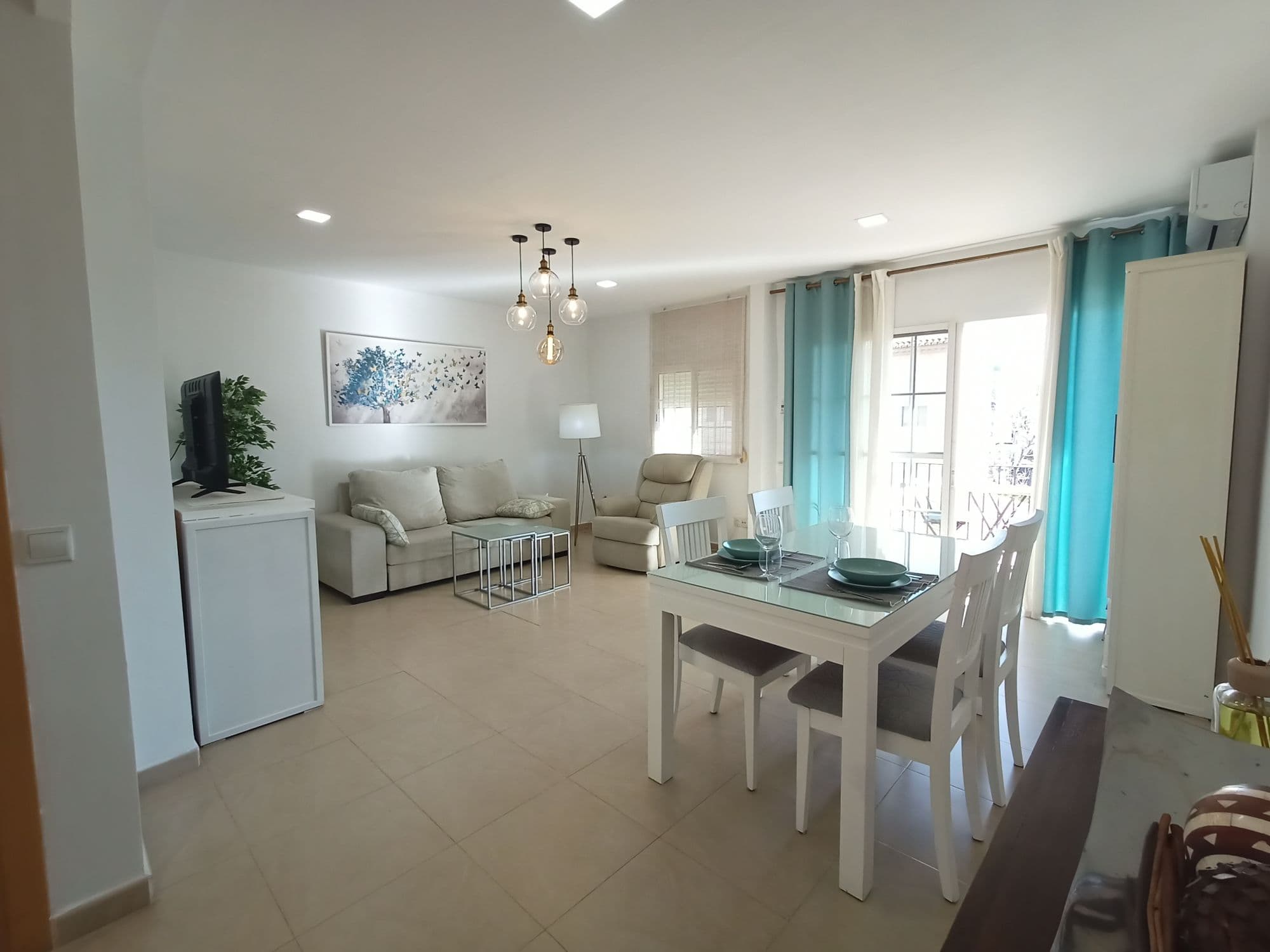 Montant 2 - Bright apartment with balcony in Valencia