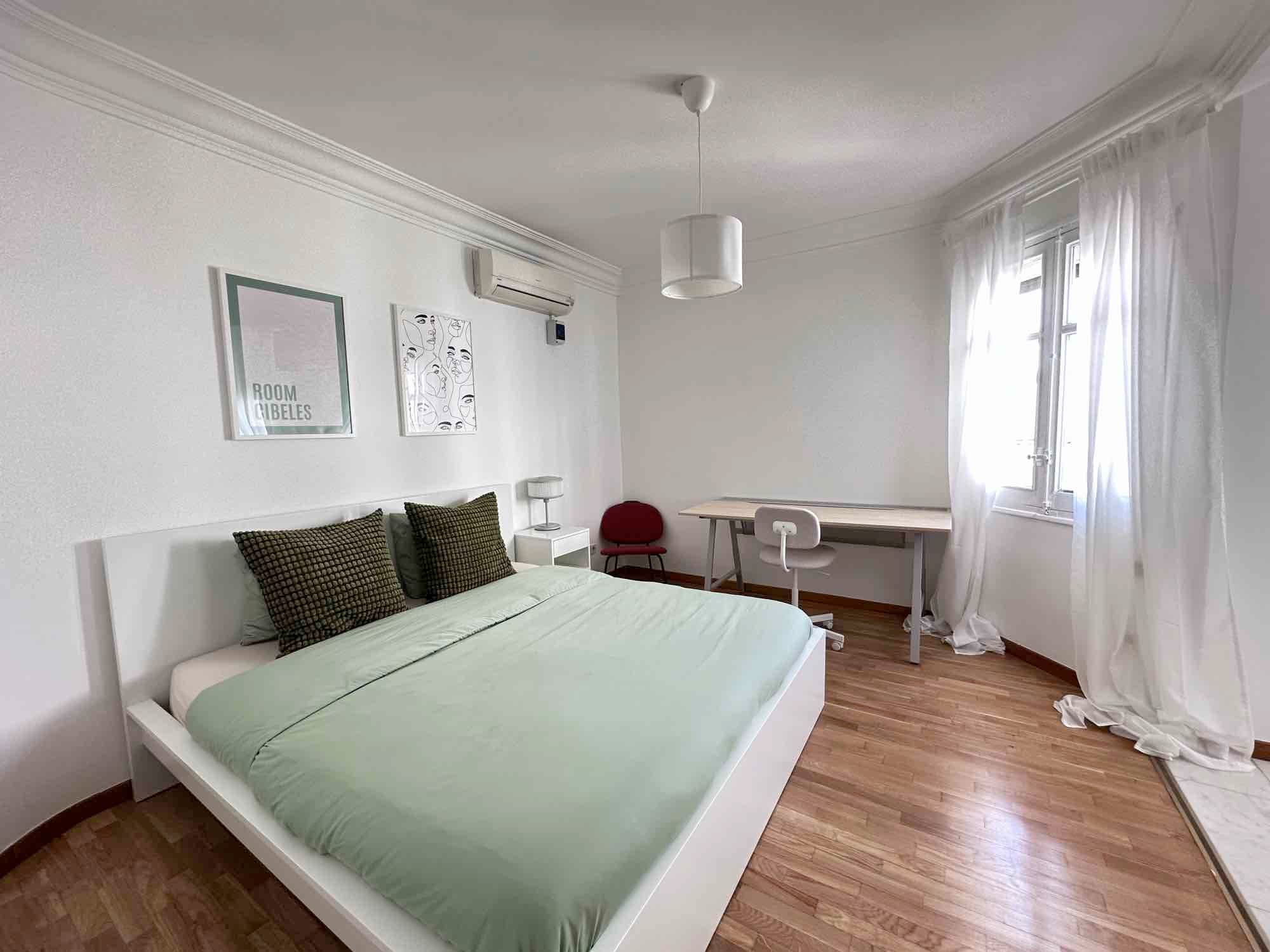 C.Cibeles - Coliving Madrid by Globexs (building Calero)