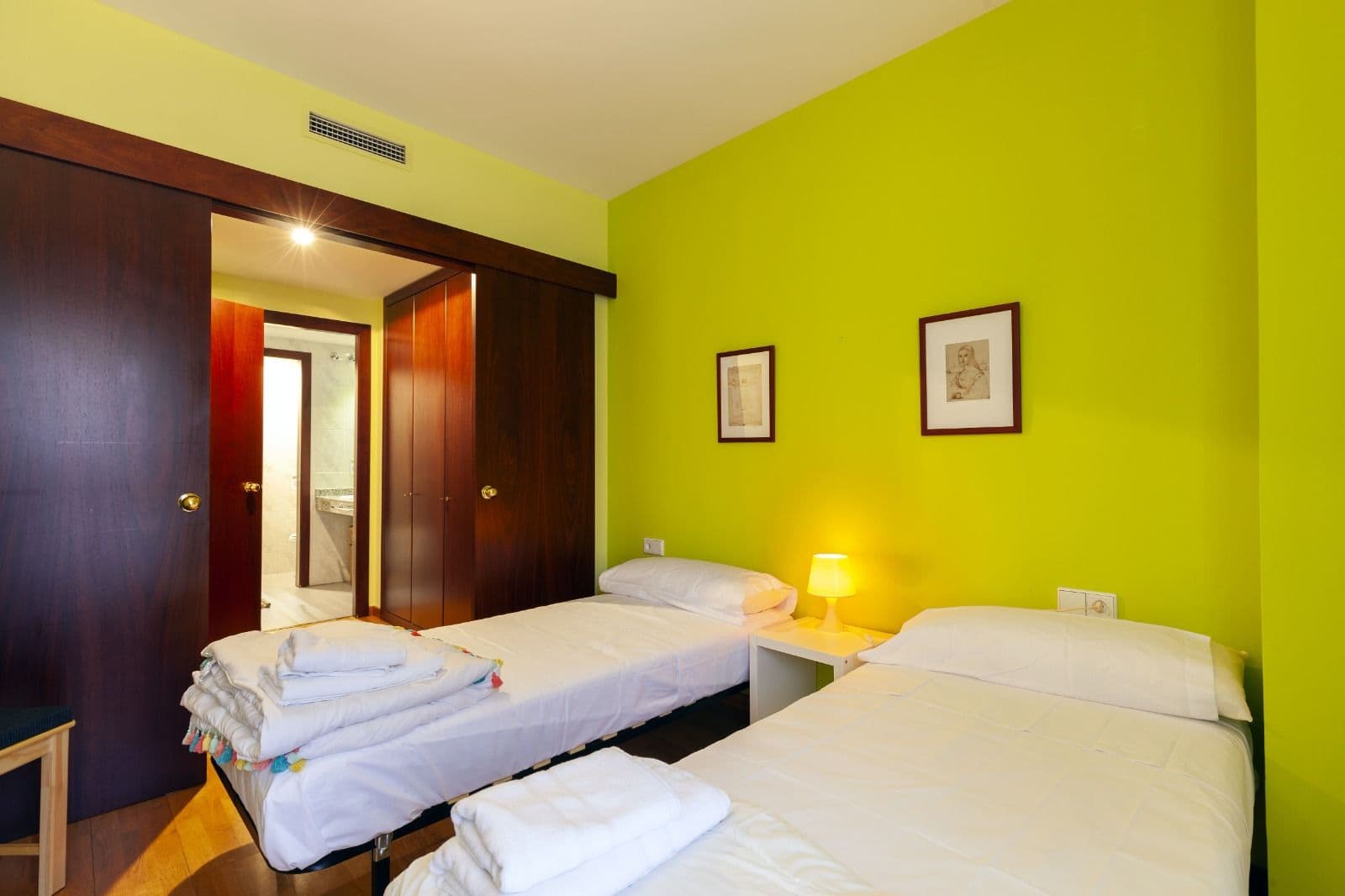 Rusiñol - Coliving Barcelona by Globexs (building Sagrada)