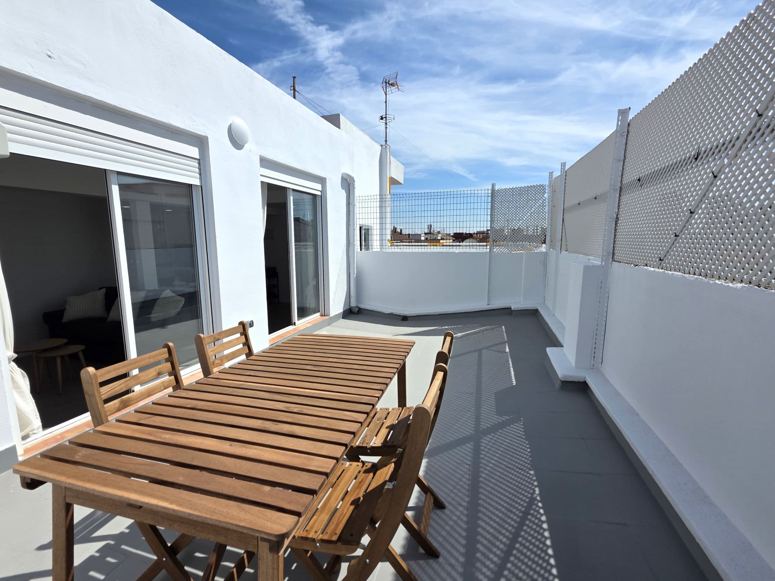 Simo 21 - Modern apartment with terrace in Valencia