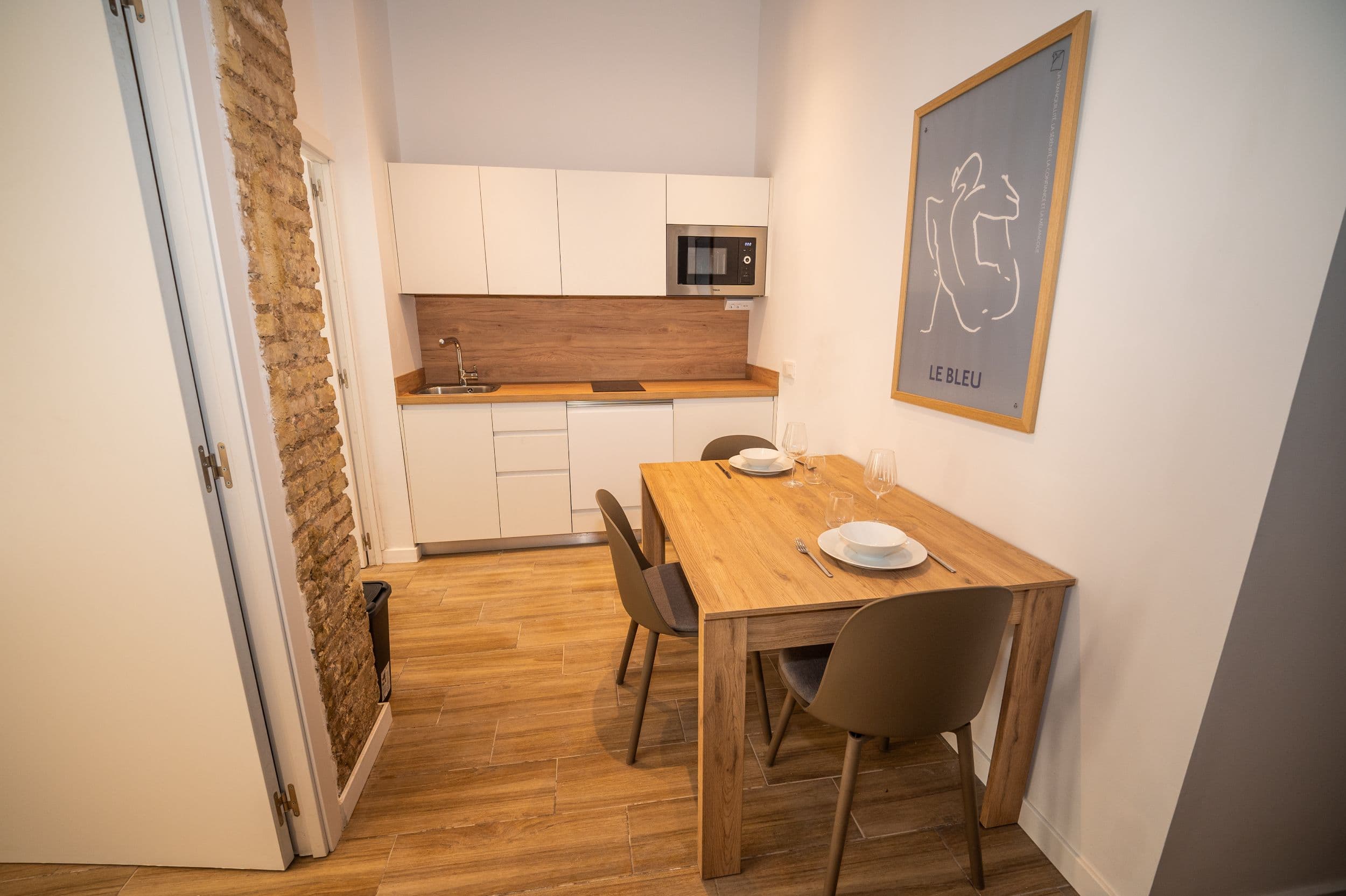 Gabriel Miro 2 - Modern Living for Professionals in Valencia