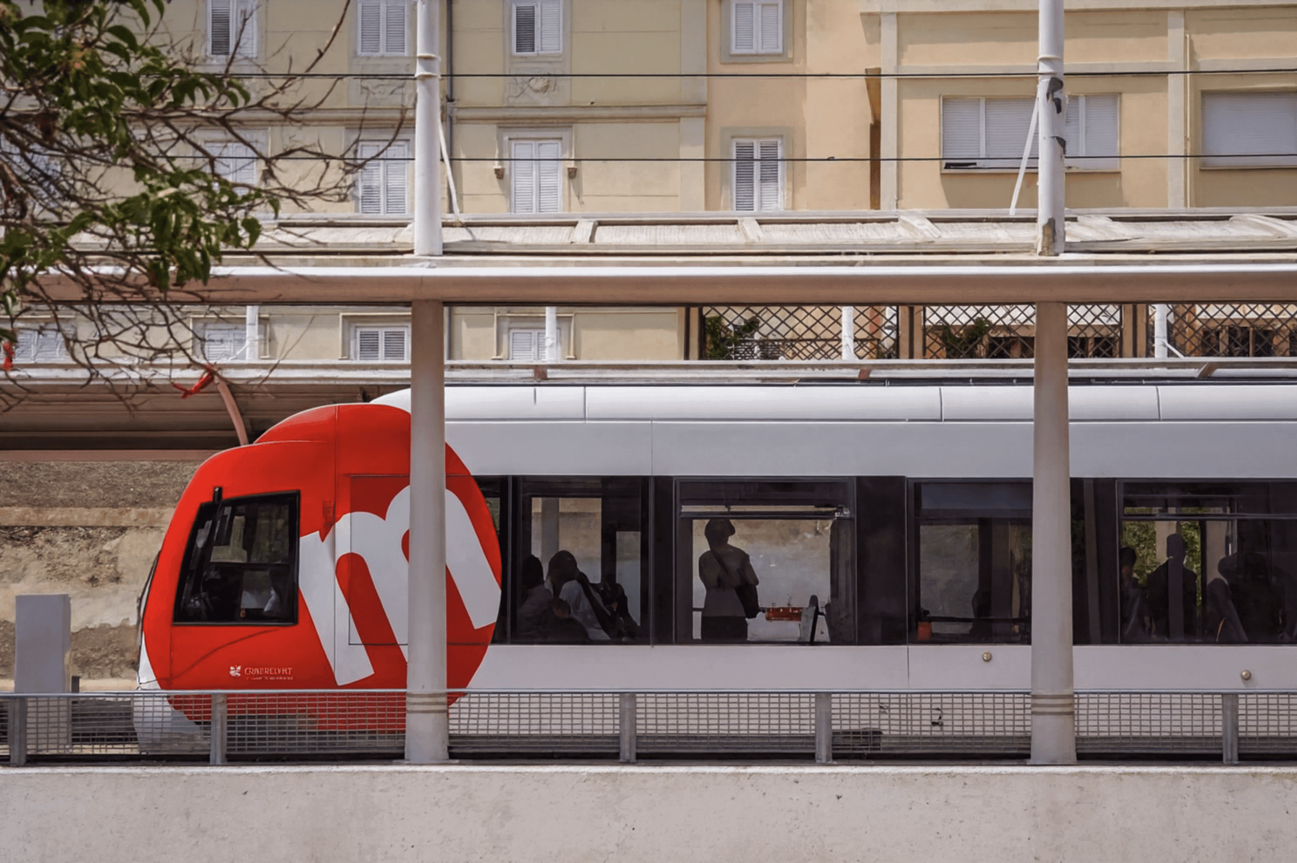 Transport Guide Valencia: 7 Essential Tips for Expats on Metro, Bus & Bikes