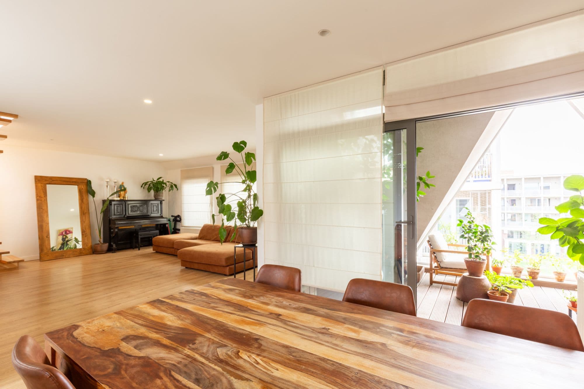 Falconrui – Stylish duplex penthouse with terrace in Antwerp