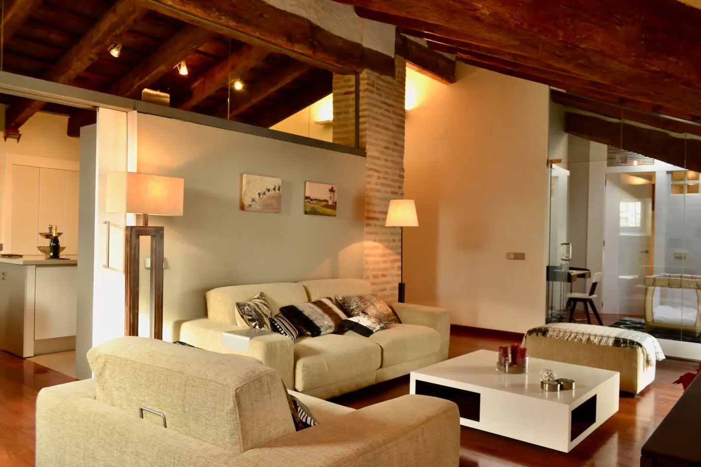 2 bedroom apartment in Valencia for expats