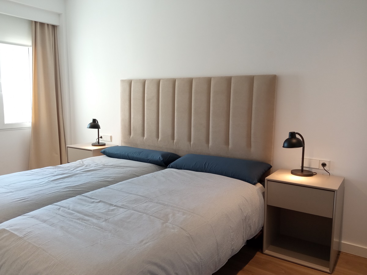 room 2 apartment for rent in serranos valencia 2