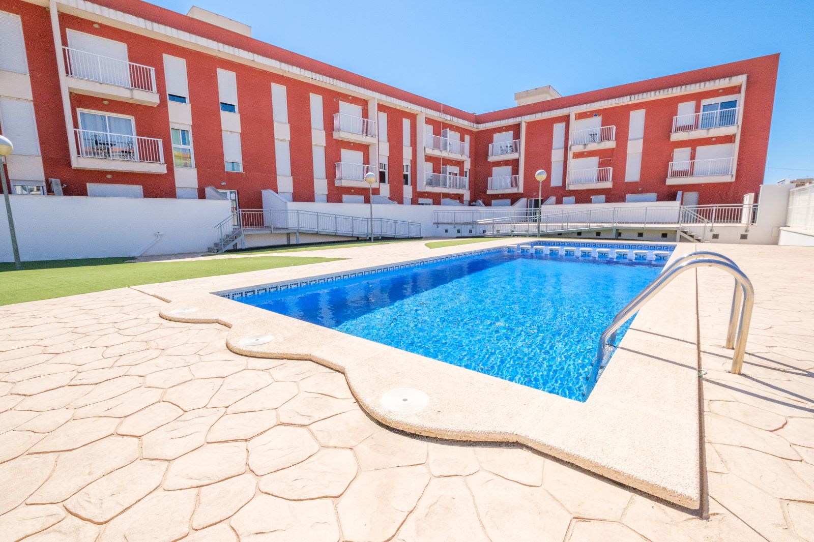 apartment-for-rent-in-enveja-pool