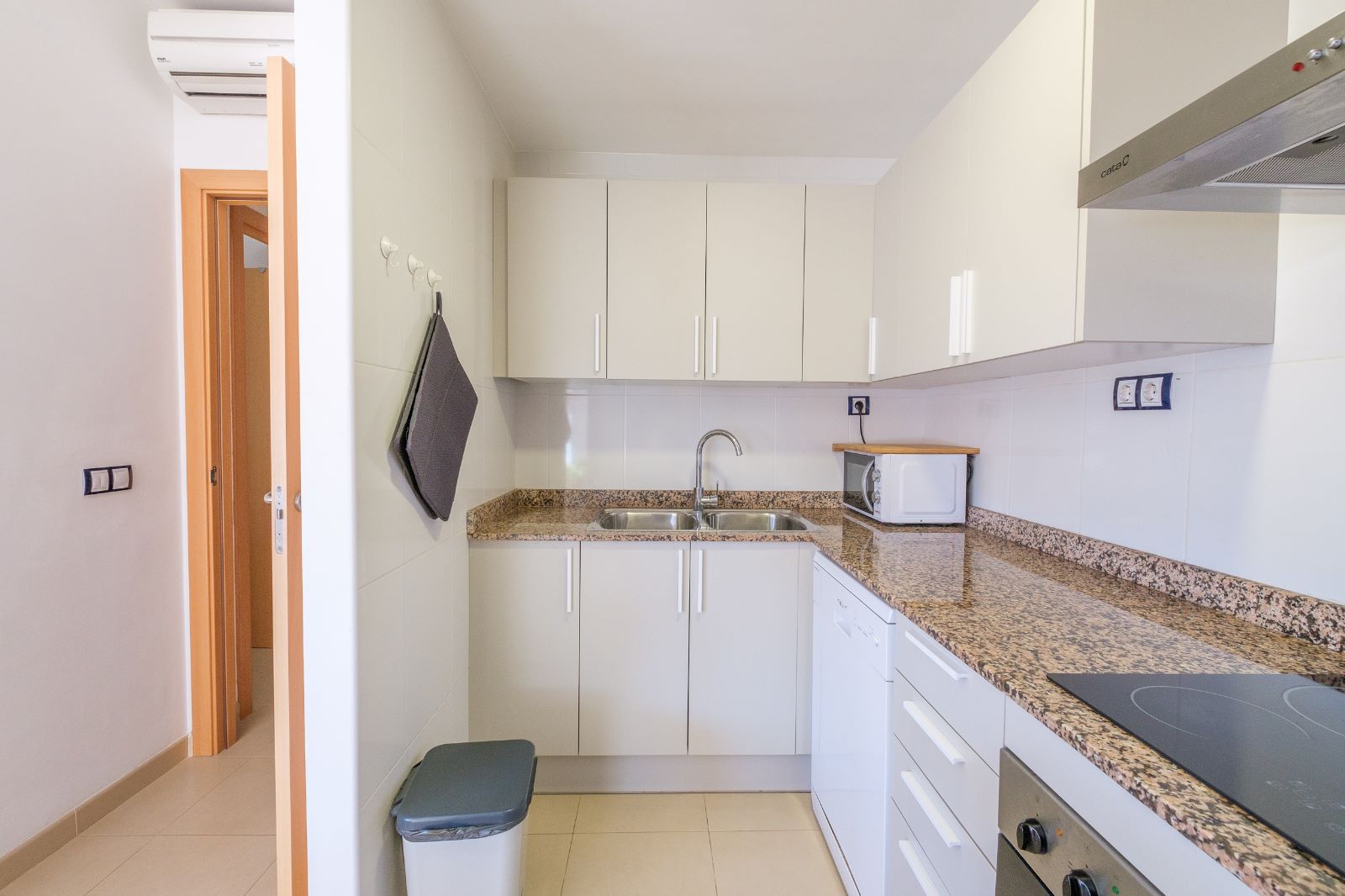 apartment-for-rent-in-enveja-kitchen