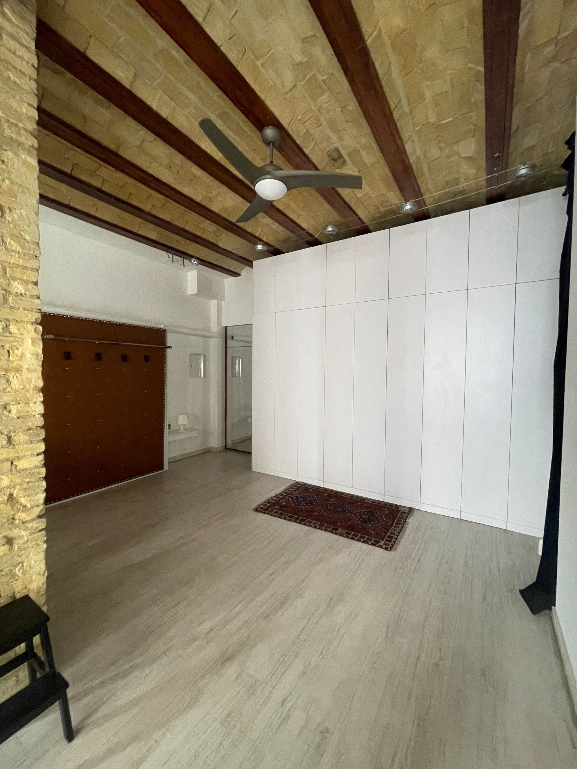 apartment-for-rent-in-valencia-bedroom