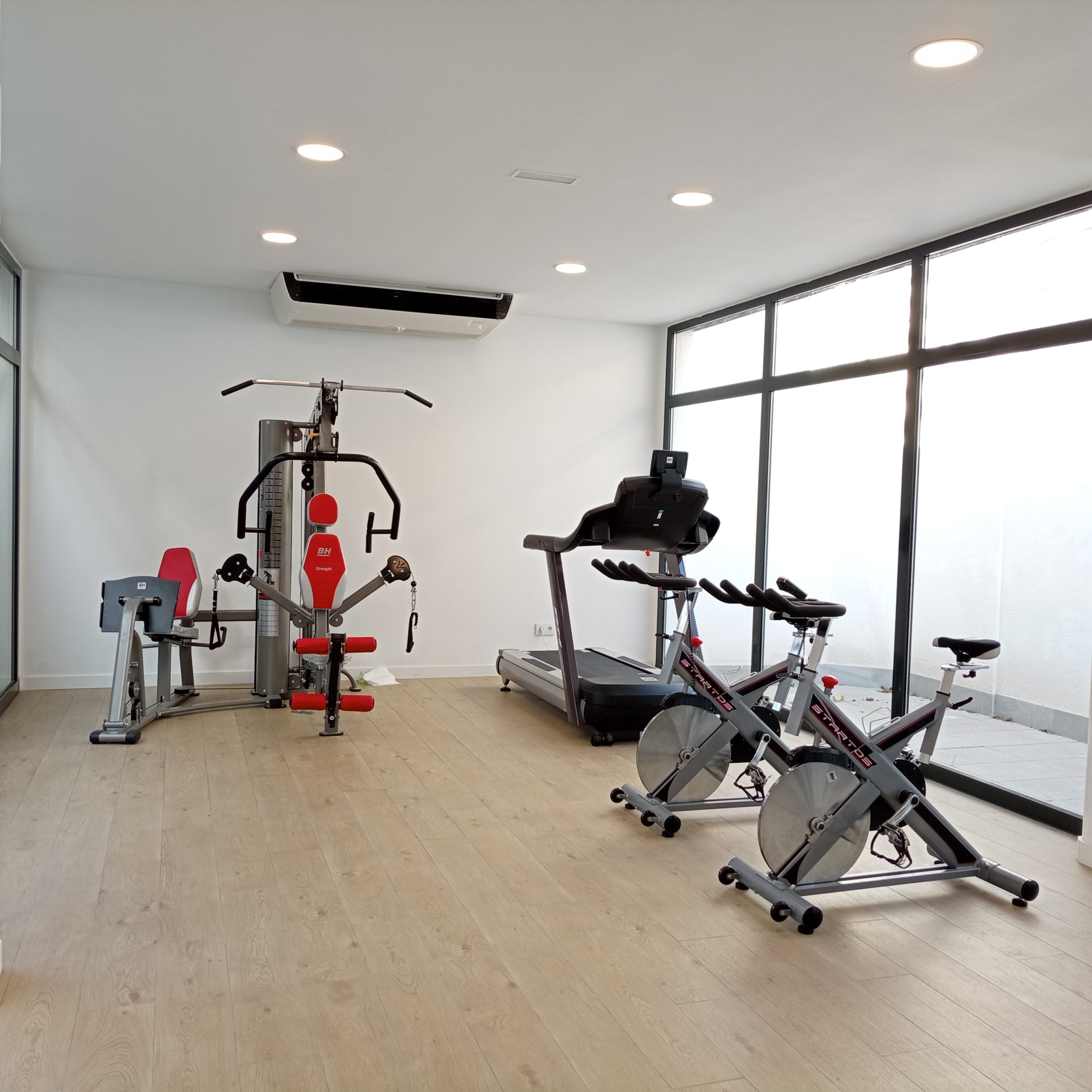 apartment-for-rent-in-valencia-gym